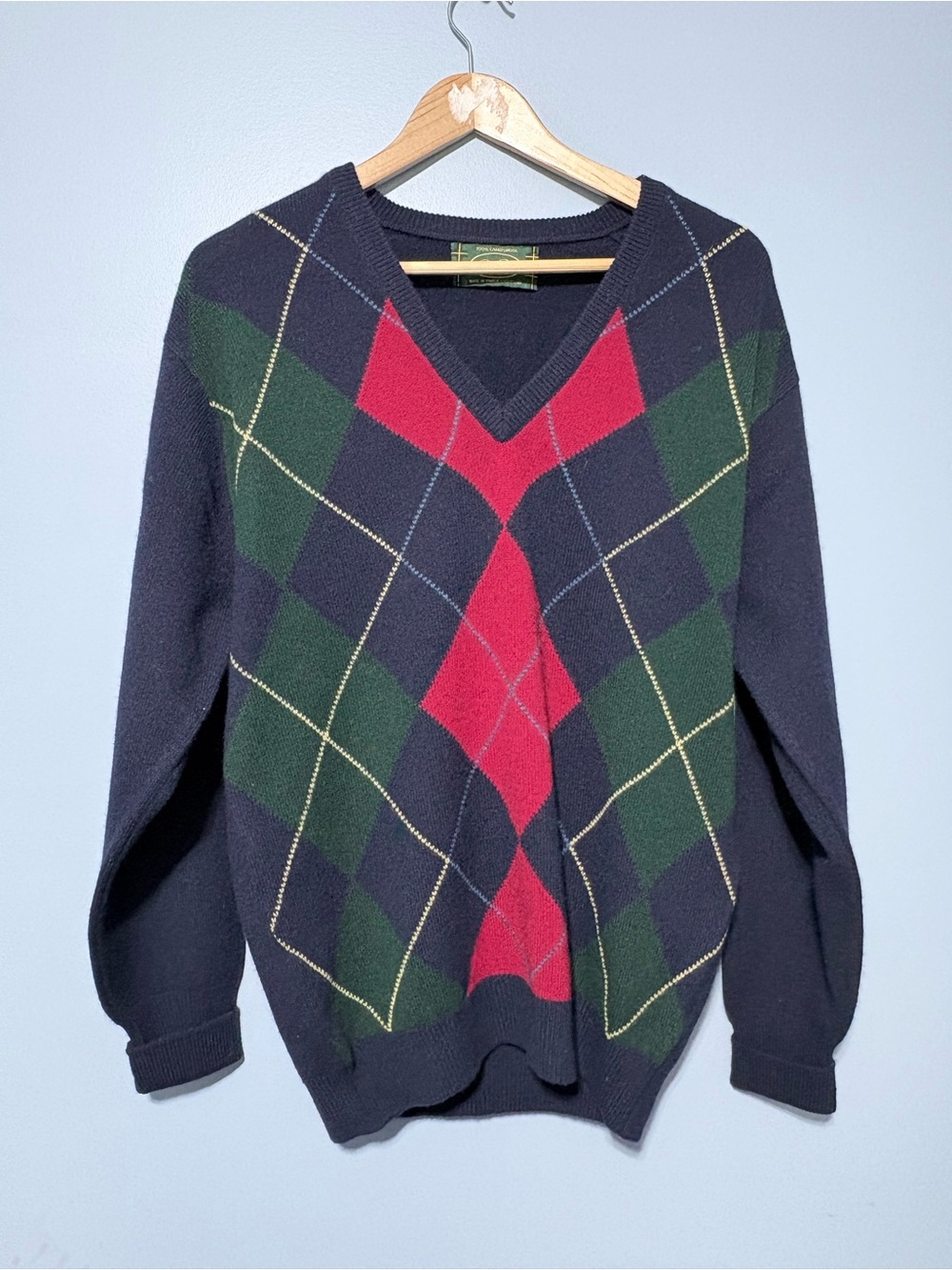V-Neck Argyle lambswool Sweater made in Scotland 🏴󠁧󠁢󠁳󠁣󠁴󠁿 peter Scott